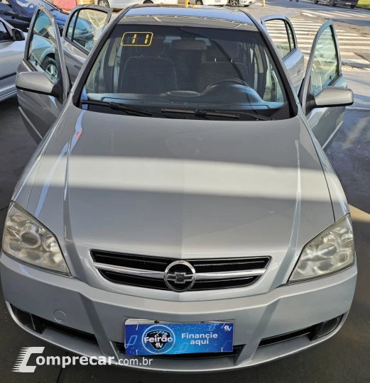 ASTRA 2.0 MPFI Advantage 8V