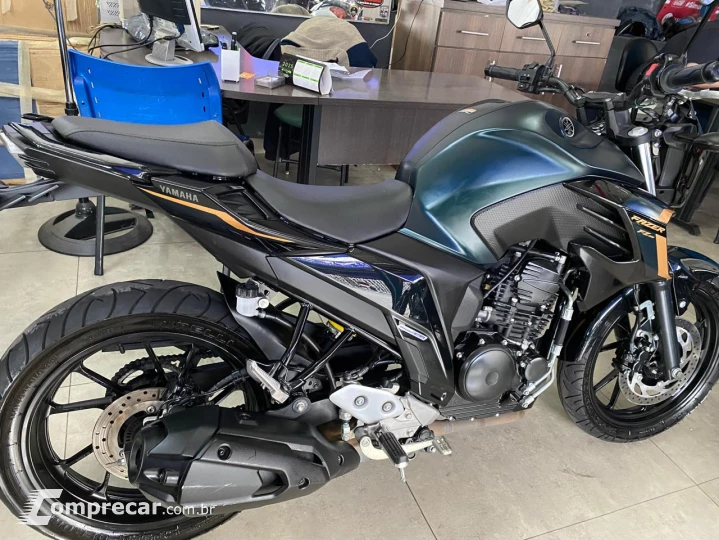 FZ 25 FAZER 250