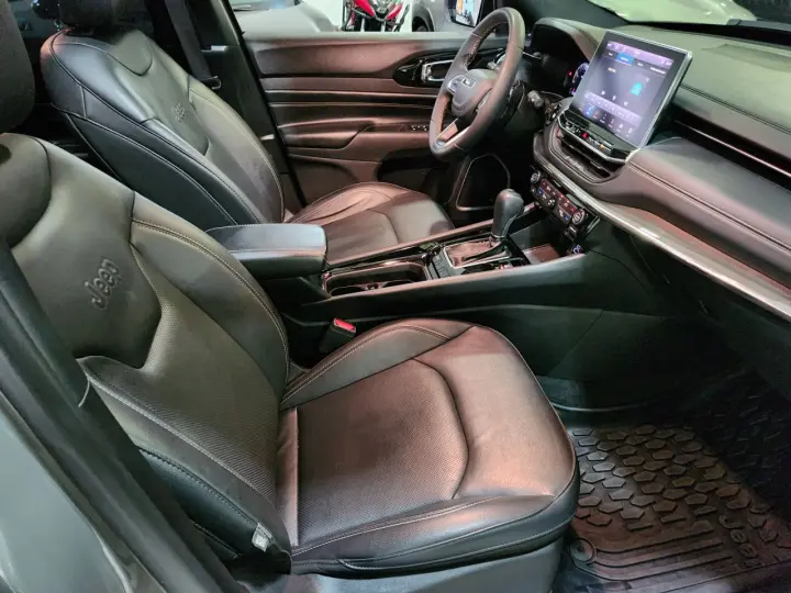 Compass 1.3 16V 4P FLEX S T270 TURBO AUTOMÁTICO