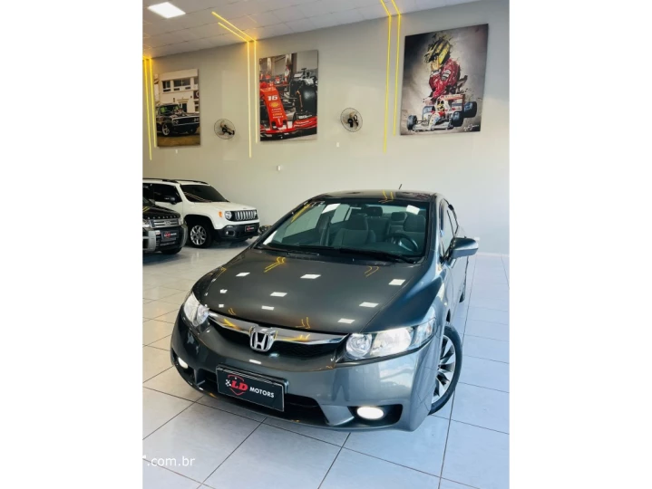 CIVIC 1.8 LXL 16V FLEX 4P MANUAL