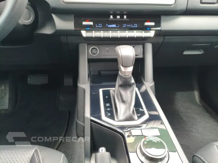 TRITON 2.4 Biturbo CD Hpe-s 4X4