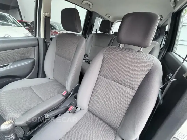 GRAND LIVINA 1.8 S 16V FLEX 4P MANUAL