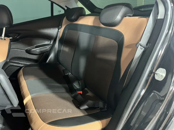 ONIX 1.4 MPFI ACTIV 8V FLEX 4P AUTOMÁTICO