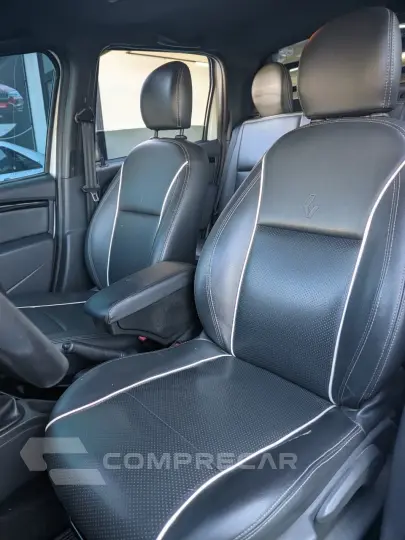 DUSTER OROCH Dyna. 2.0 Flex 16V Aut.