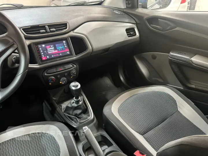 Onix Hatch 1.0 4P FLEX LT PLUS