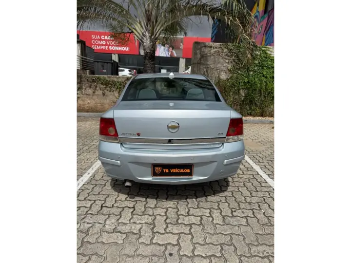 VECTRA 2.0 MPFI ELEGANCE 8V FLEX 4P AUTOMÁTICO