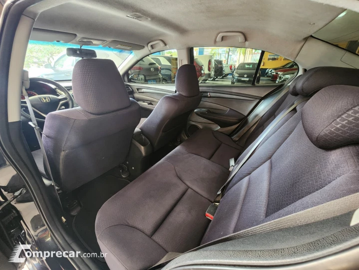 CITY Sedan LX 1.5 Flex 16V 4p Mec.