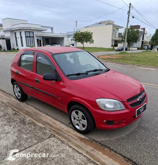 CELTA 1.0 MPFI LT 8V