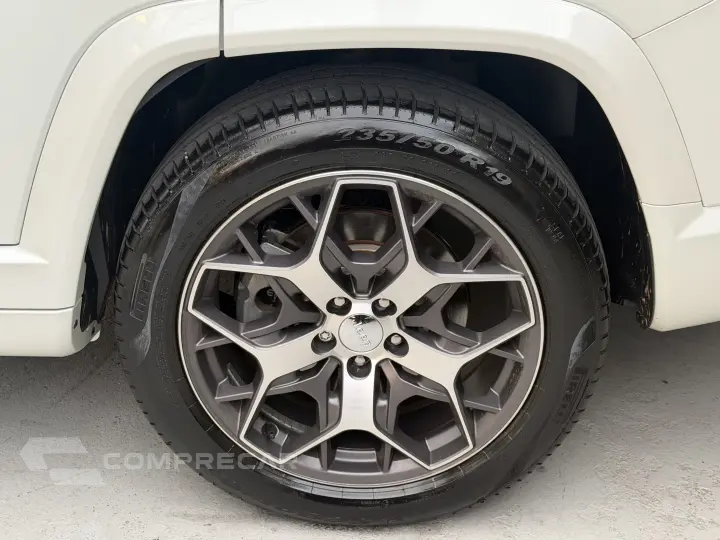 COMMANDER 1.3 T270 TURBO FLEX OVERLAND AT6