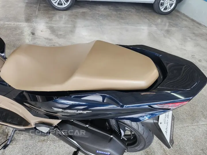 PCX DLX