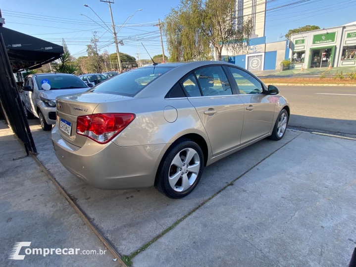 CRUZE 1.8 LT 16V