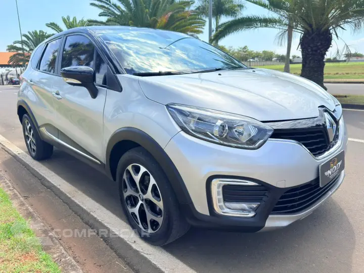 CAPTUR 2.0 16V Intense