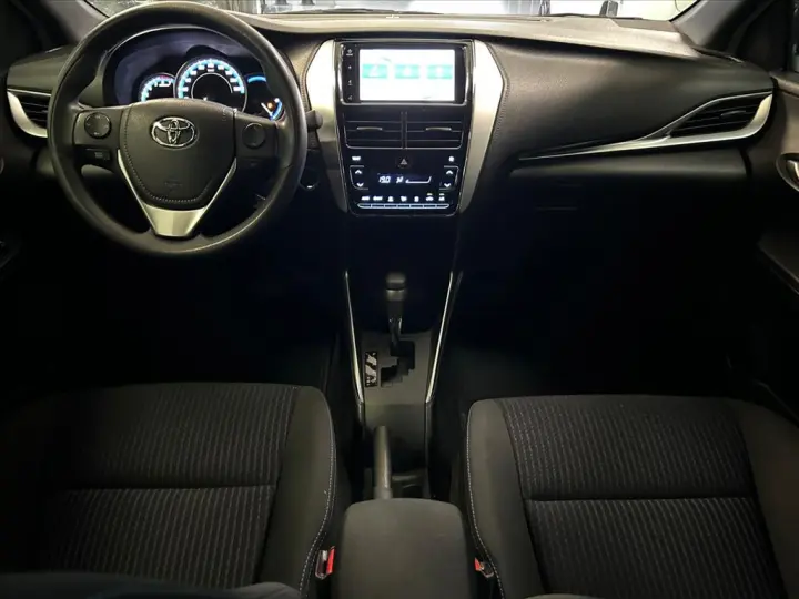 YARIS 1.5 16V FLEX XL PLUS CONNECT MULTIDRIVE