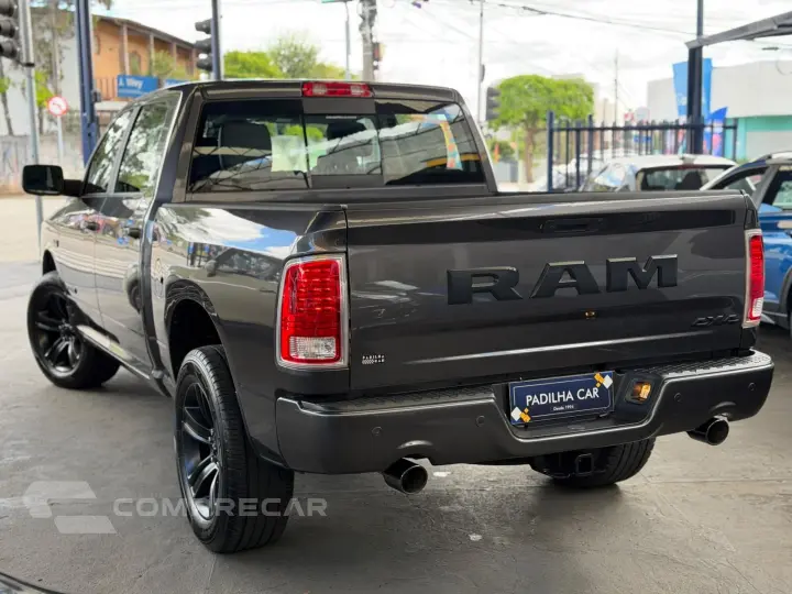 CLASSIC LARAMIE NIGHT ED. 5.7 4X4 Aut.