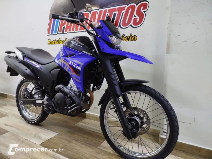 XTZ 250 LANDER