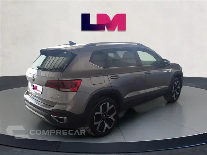 TAOS 1.4 250 TSI TOTAL FLEX HIGHLINE AUTOMÁTICO