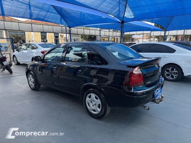 CORSA SEDAN - 1.4 MPFI PREMIUM SEDAN 8V 4P MANUAL