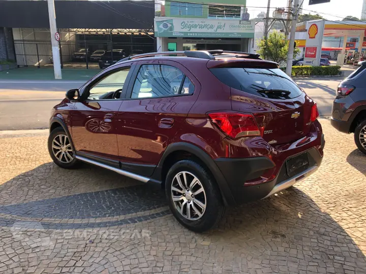 Onix 1.4 Mpfi Activ 8V Flex 4P Automático