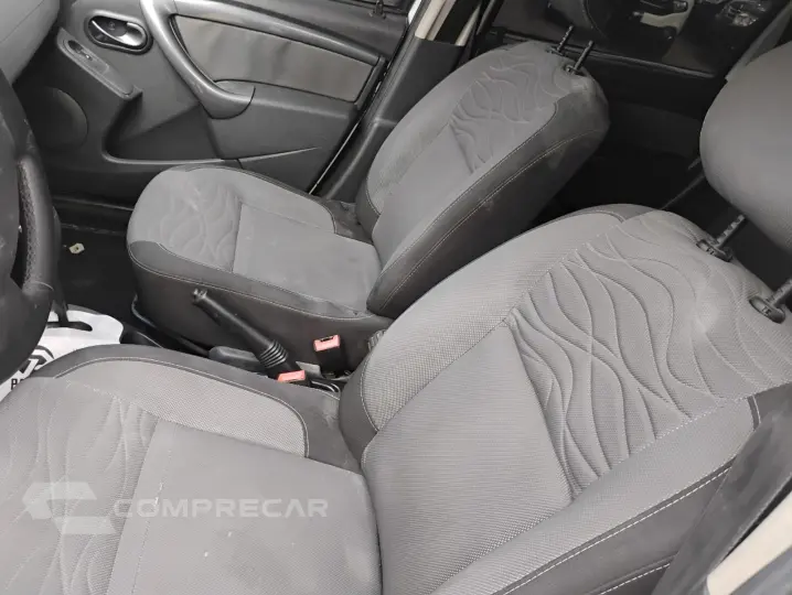 DUSTER 2.0 16V Dynamique
