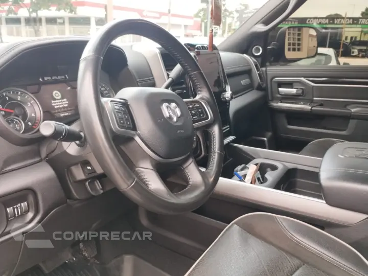 2500 6.7 I6 Turbo Laramie Night Edition CD 4X4