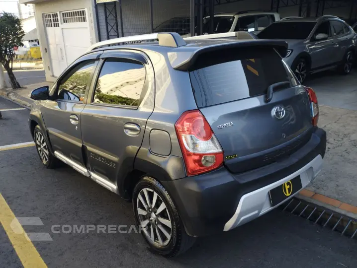 Etios Cross 1.5 16V 4P