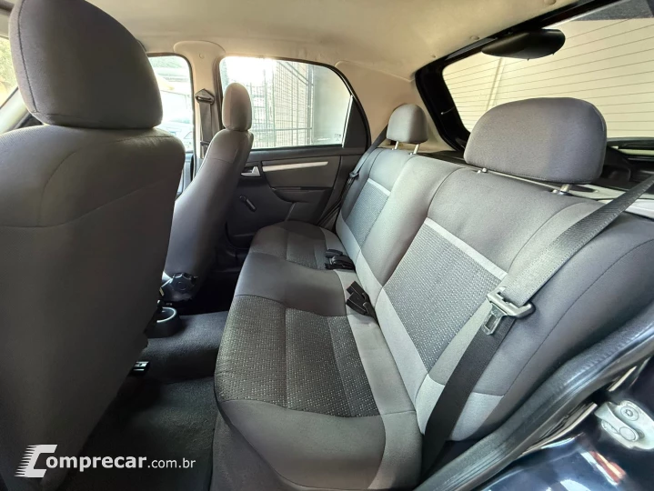 CELTA 1.0 MPFI LT 8V