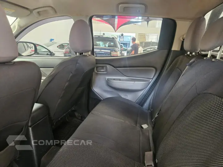 L200 TRITON 2.4 16V Turbo GL CD 4X4