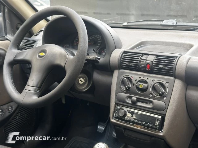 CLASSIC - 1.0 MPFI LS 8V 4P MANUAL