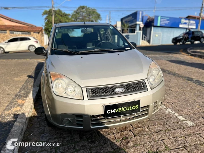 Fiesta Sedan 1.0 8V Flex 4p