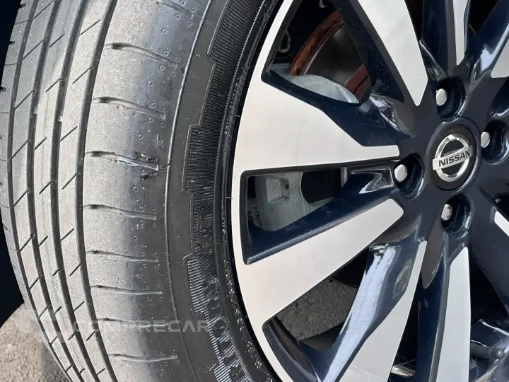 KICKS 1.6 16V FLEXSTART SV 4P XTRONIC