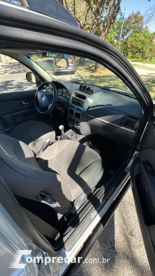 STRADA 1.8 MPI Adventure CE 16V