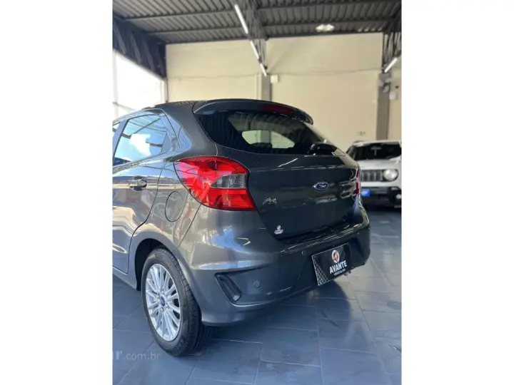 KA 1.5 TI-VCT FLEX TITANIUM AUTOMÁTICO