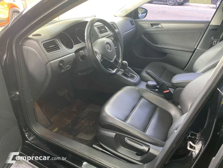Jetta 1.4 16V 4P TSI CONFORTLINE AUTOMÁTICO