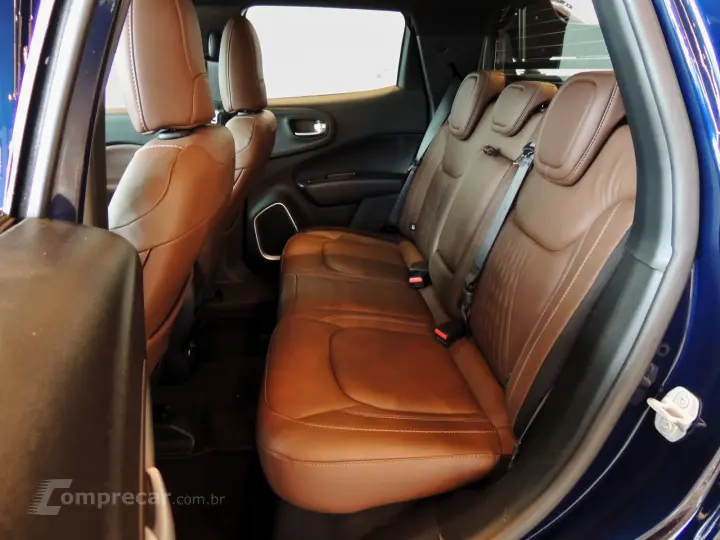 TORO 2.0 16V Turbo Ranch 4WD AT9