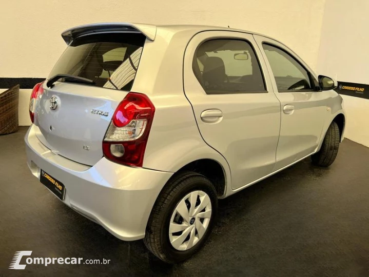 ETIOS 1.3 HBX 16V FLEX 4P MANUAL