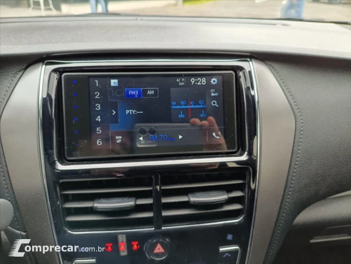 YARIS 1.5 16V FLEX XL MULTIDRIVE