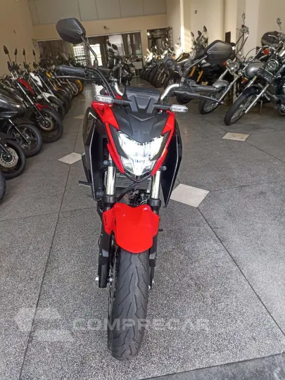 CB 300F Twister Flex