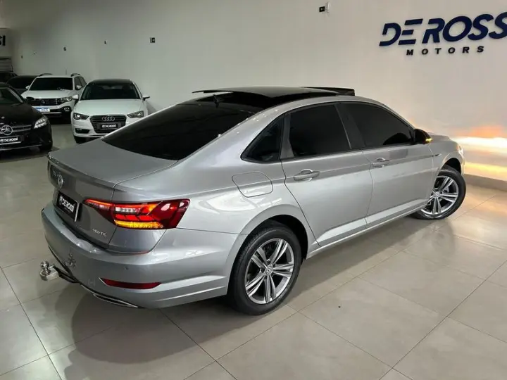 JETTA R-LINE 250 TSI 1.4 FLEX 16V AUT.