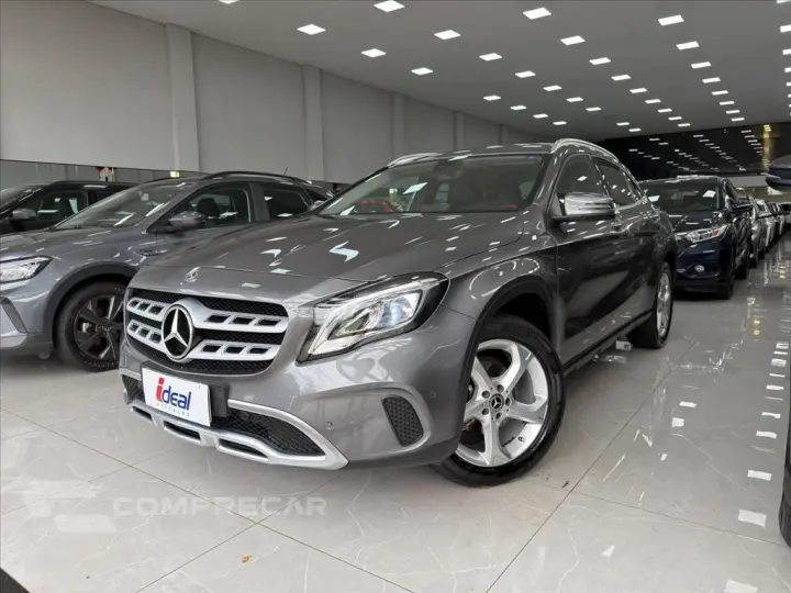 GLA 200 1.6 CGI FLEX ADVANCE 7G-DCT