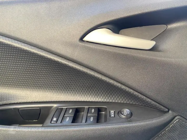 ONIX PLUS 1.0 TURBO LTZ AT SEDAN