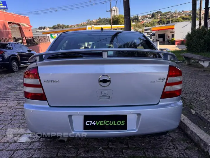 Astra Advantage 2.0 MPFI 8V FlexPower 5p