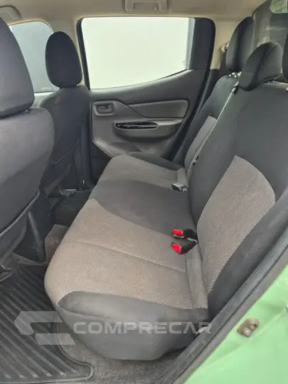 L200 TRITON 2.4 16V Turbo Savana GLS CD 4X4