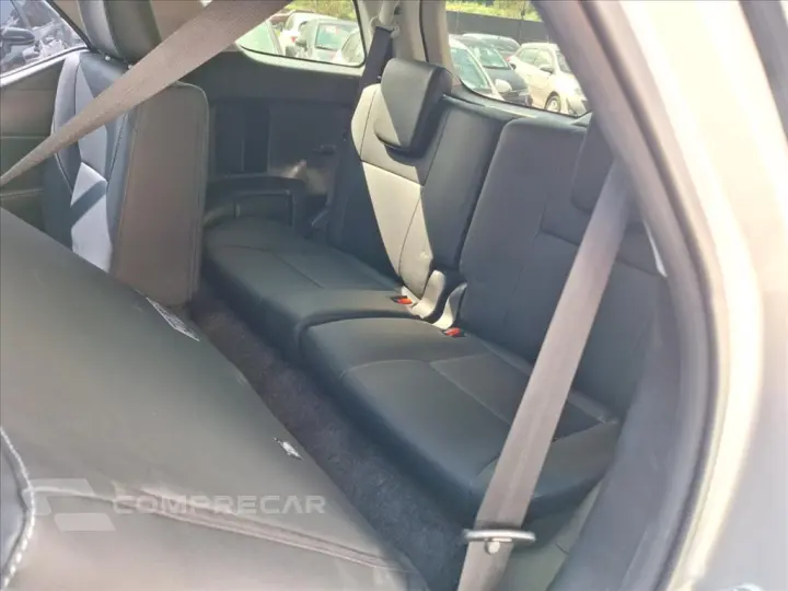 HILUX SW4 2.8 D-4D TURBO DIESEL SRX PLATINUM 7L 4