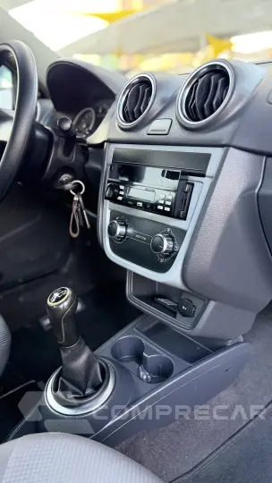 SAVEIRO 1.6 MI CE 8V G.VI