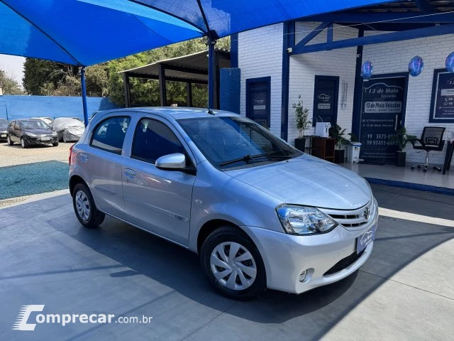 ETIOS HATCH - 1.3 X 16V 4P MANUAL