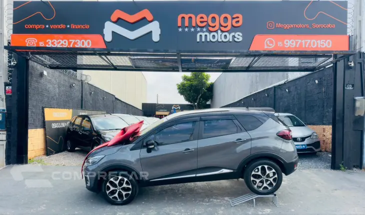 Captur 1.6 16V 4P FLEX SCE INTENSE X-TRONIC CVT