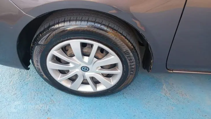 VERSA V-DRIVE PLUS 1.6 16V FLEX AUT