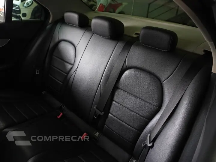 C 180 1.6 CGI AVANTGARDE 16V TURBO GASOLINA 4P AUTOMÁTICO
