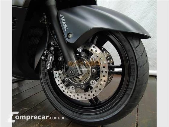 SUZUKI BURGMAN 650 EXECUTIVE