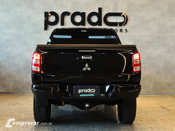 L200 TRITON 2.4 16V Turbo Sport HPE CD 4X4